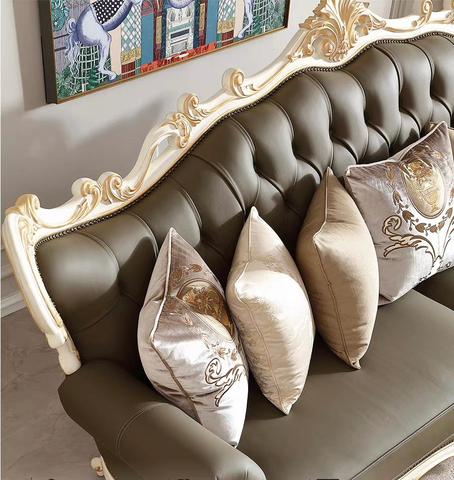 Eden Leater  French Vintage Sofa image 5