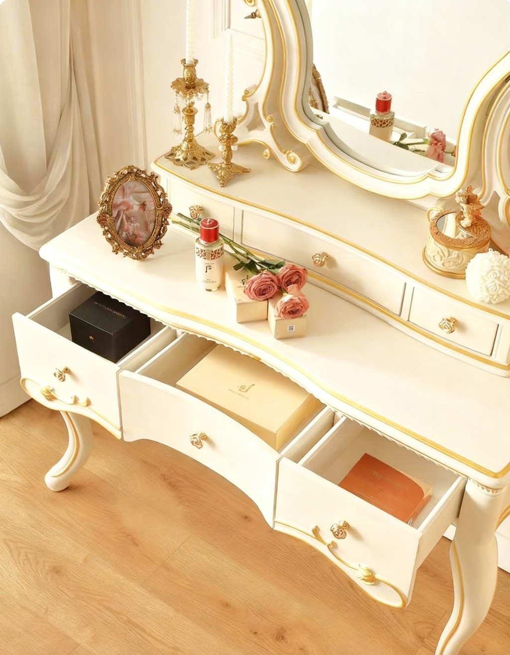 Ivory Grace French Vintage Dressing Table & Stool image 5
