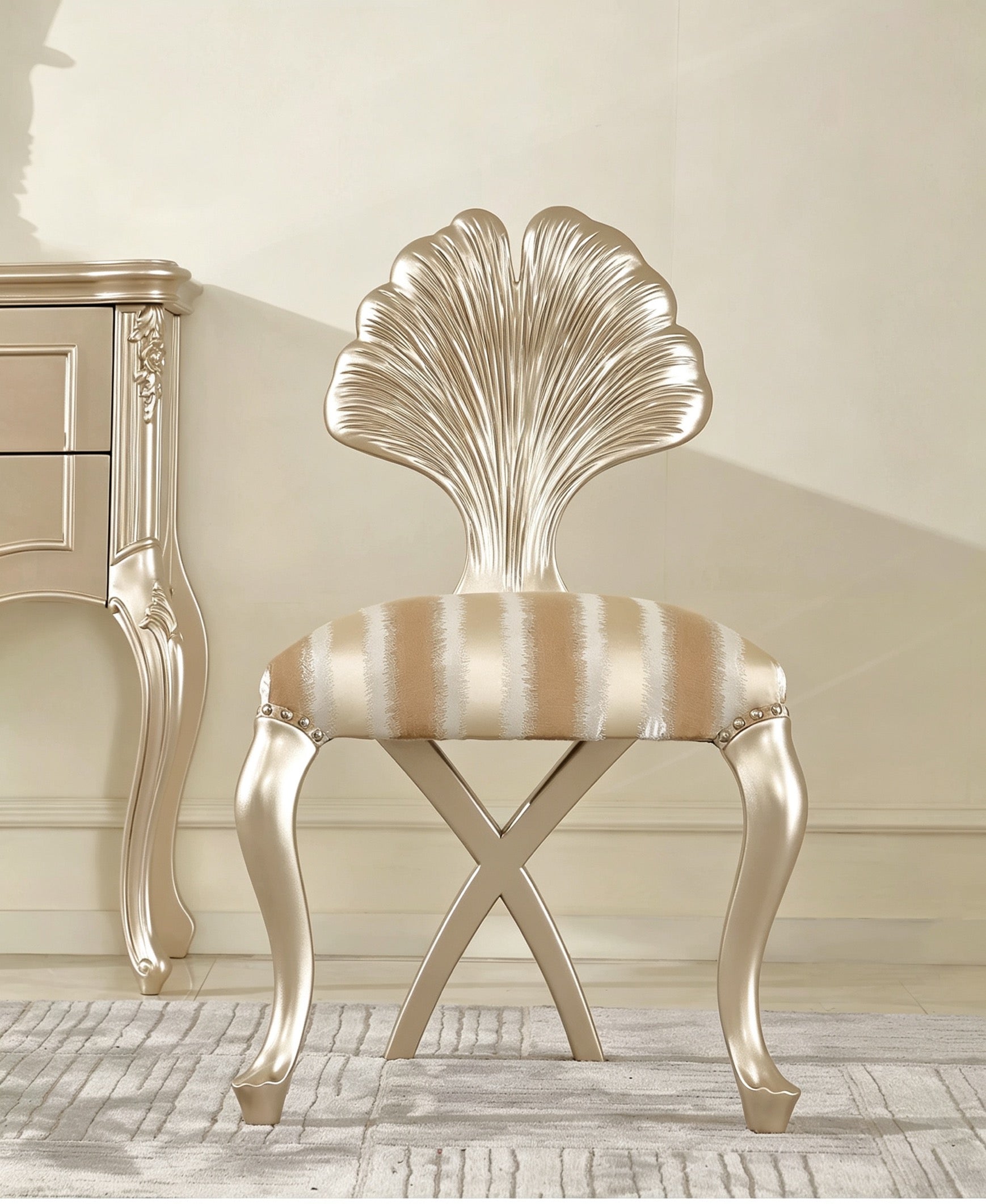 Amour French Provincial Silver Leaf Dressing Table with Mirror| GradLiving Luxe 8