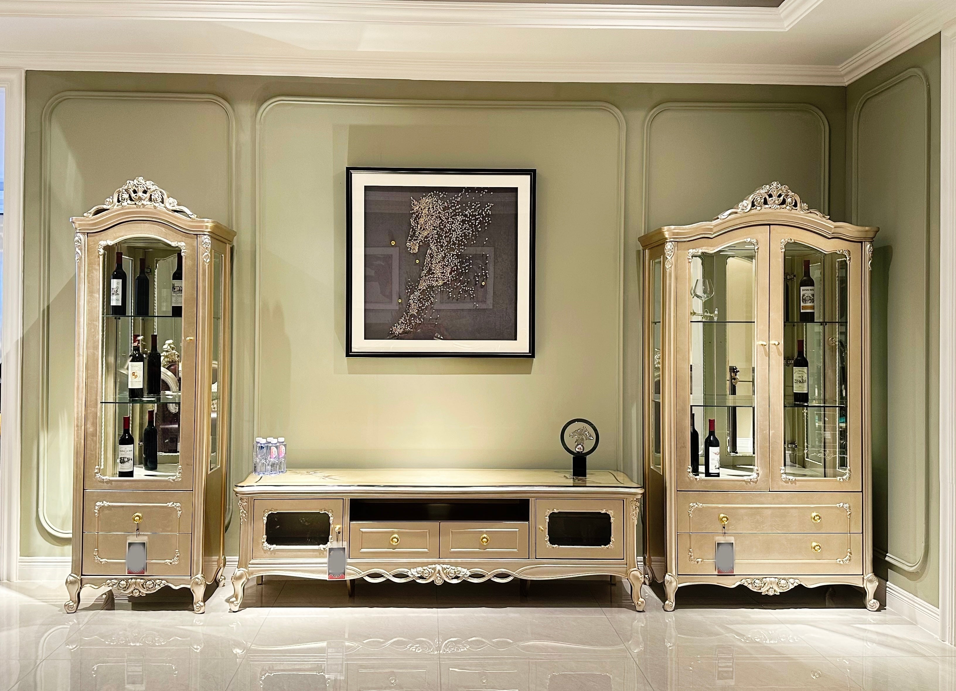 Avielle French Single Door Display Cabinet image 1