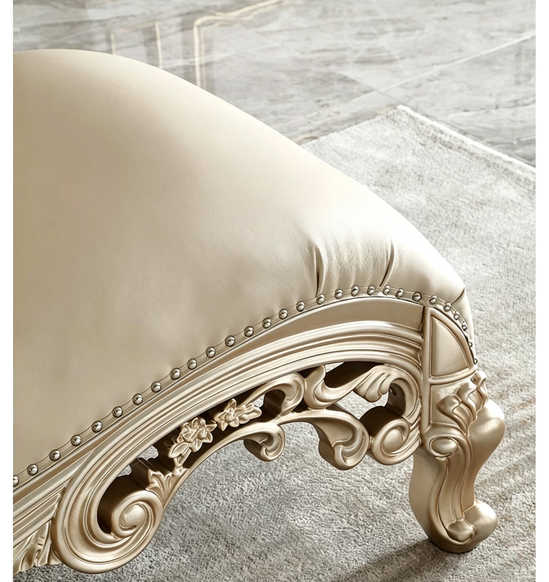 Serenité French Chaise Lounge
