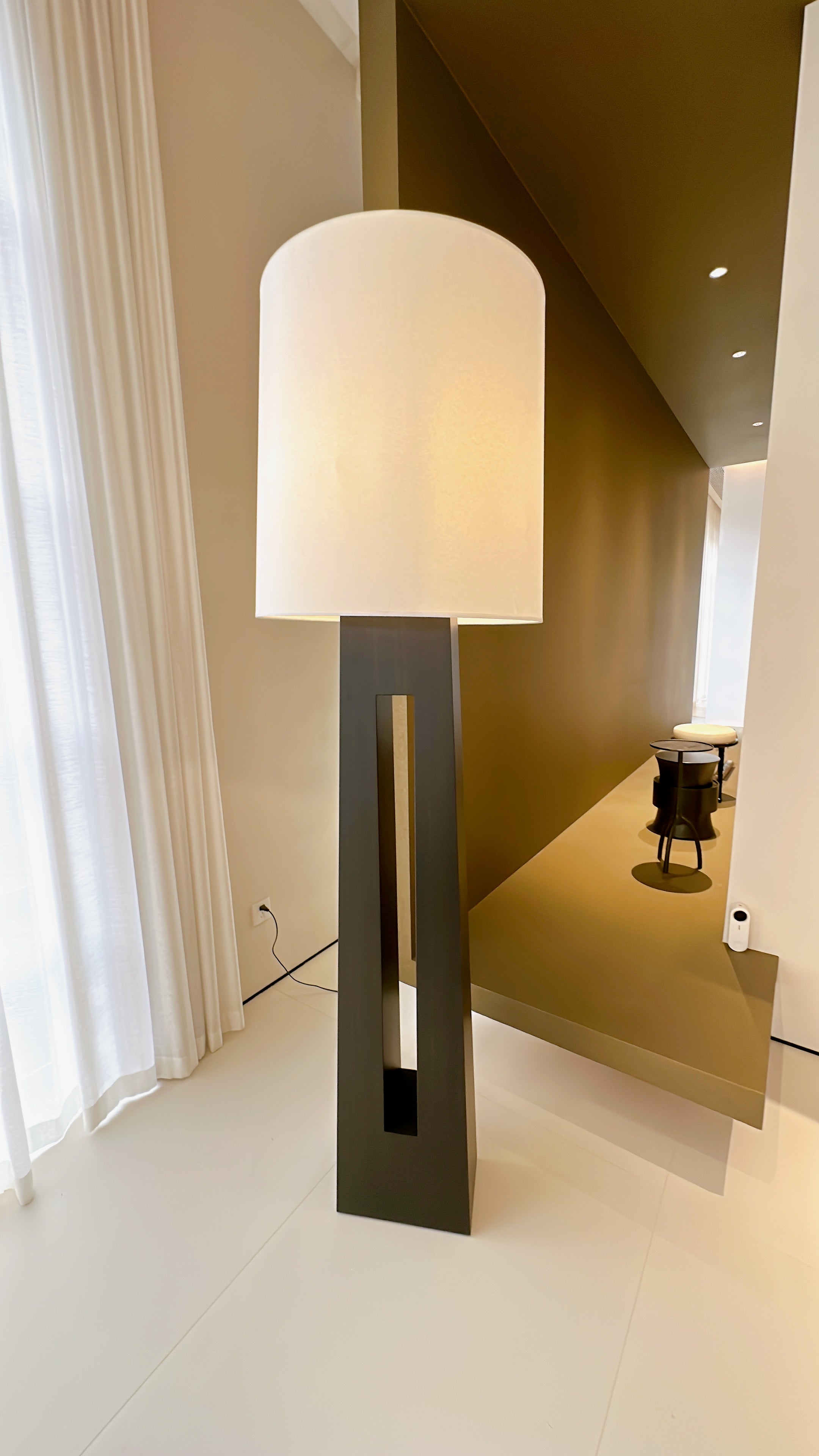 Oak Wood Floor Lamp – Natural Warmth and Elegant Design image 7