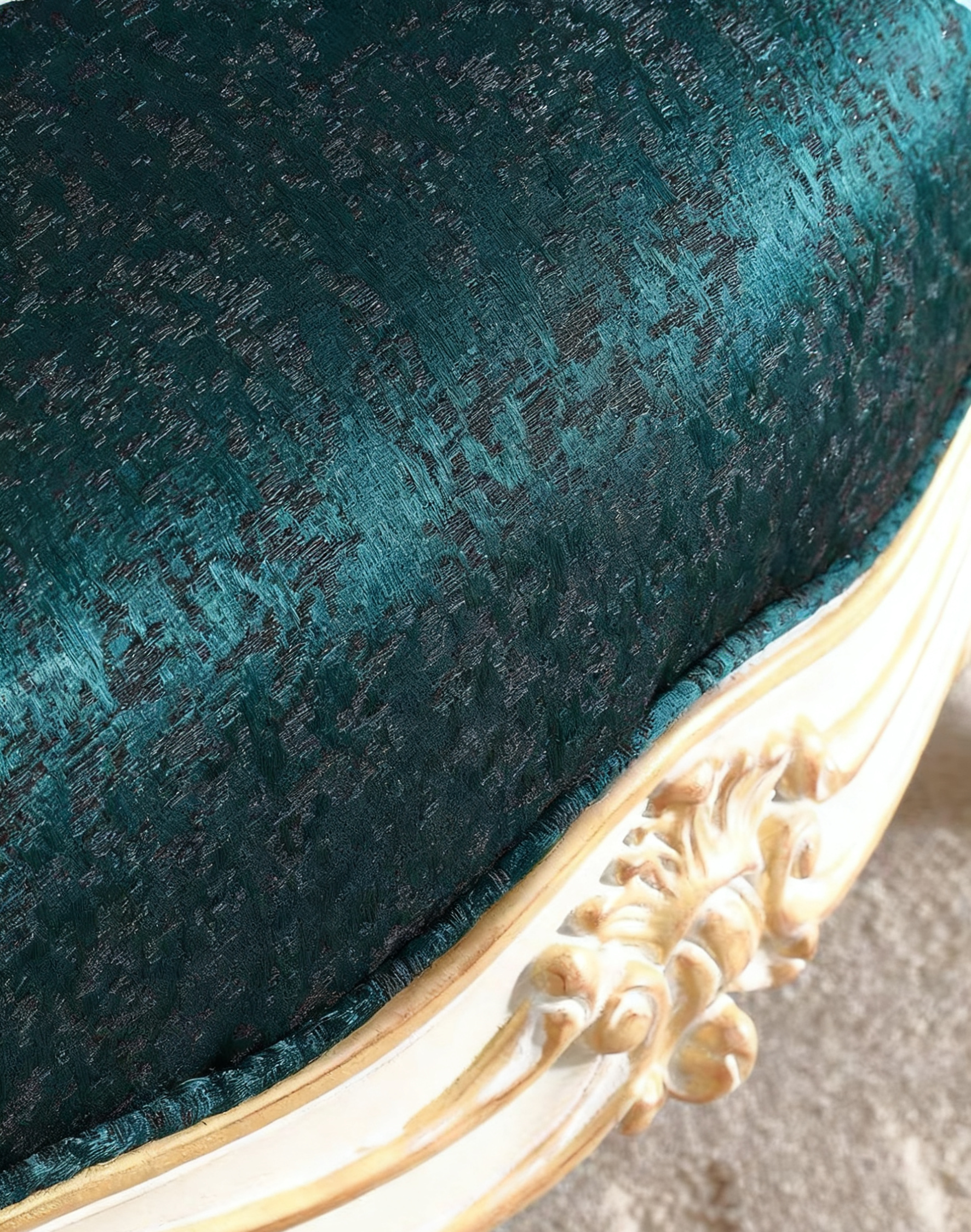 Royal French Vintage Leisure Chair  image 3