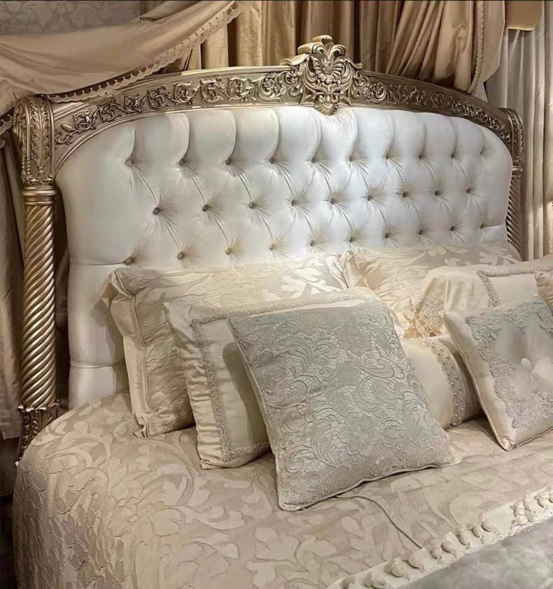 Élégance French King Bed image 4